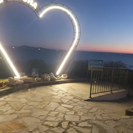 студио сарафово Lejlighed